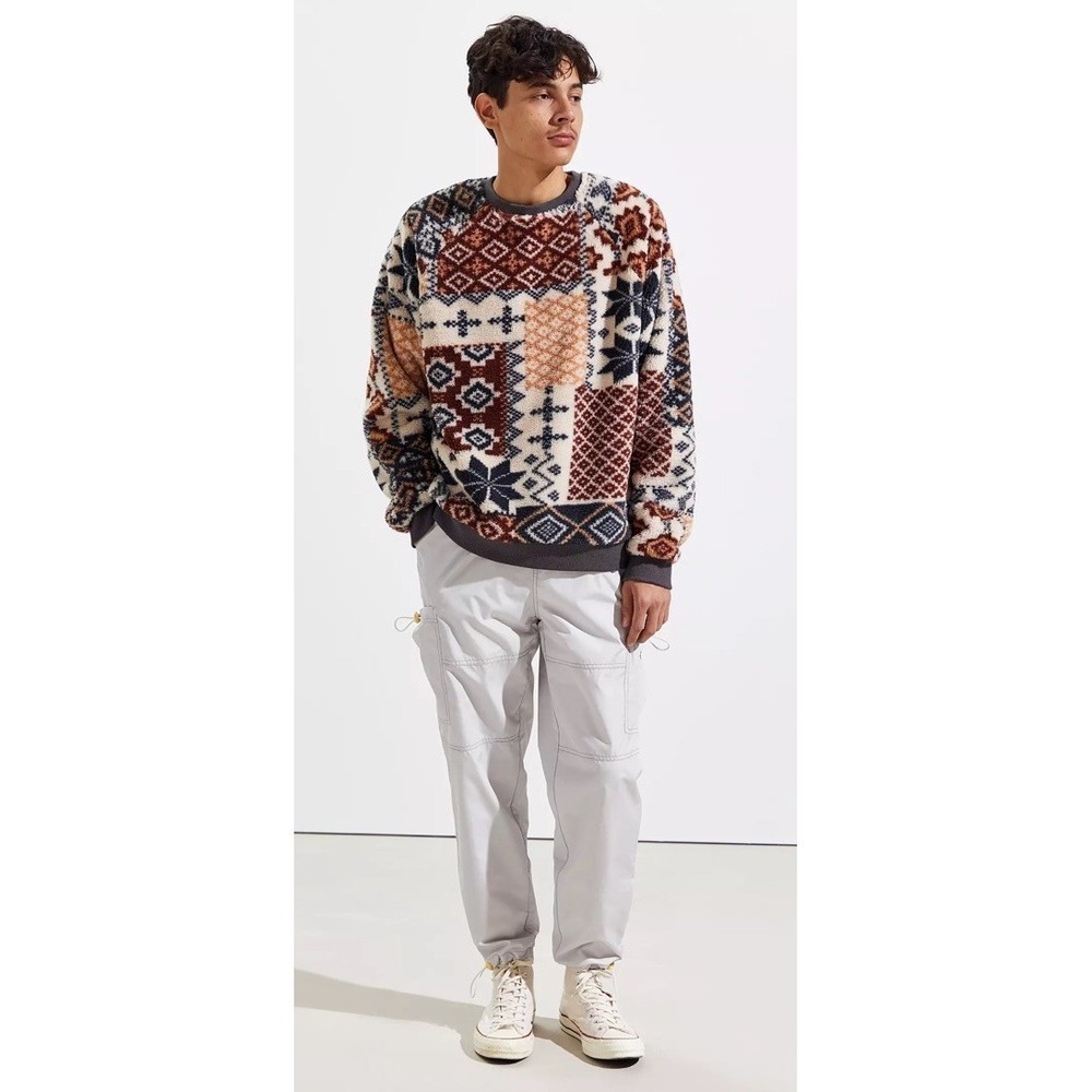 UO Cozy Sherpa Fair Isle Crew Neck Sweatshirt By Urban  Outfitters Men's Size M - Picture 2 of 13